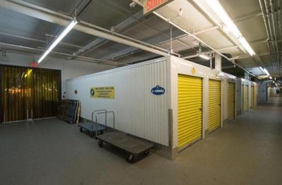 Storage Units at Montreal Mini Storage - Lasalle - 2707 Avenue Dollard, Montreal QC